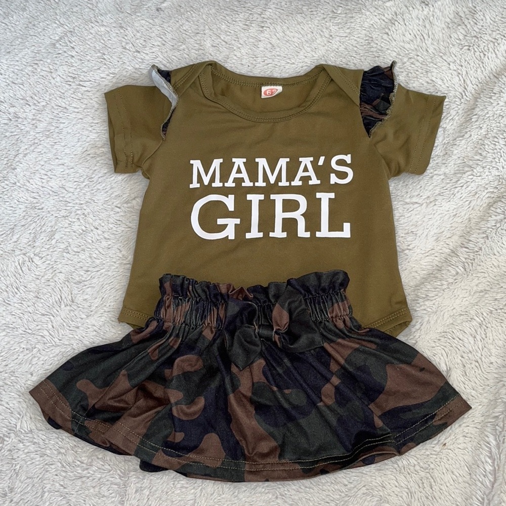 SHEIN Mamas girl matching set